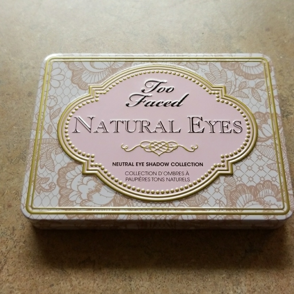 Too Faced - natural eyes palette